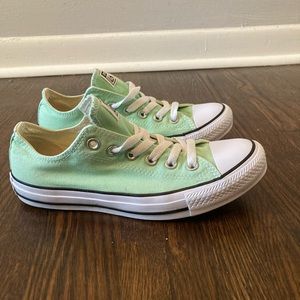 Converse Lo Top Sea-foam green